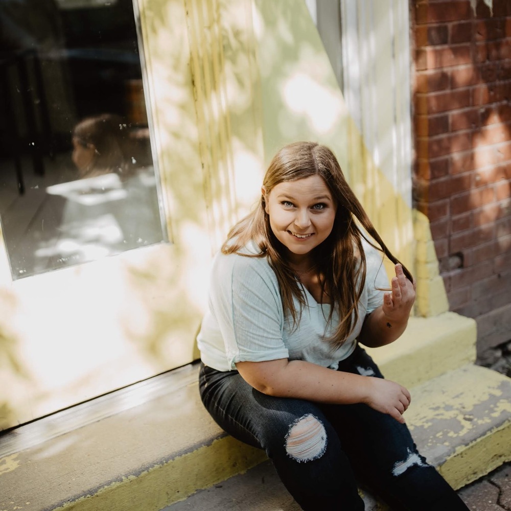 Meet your Posher, Melissa